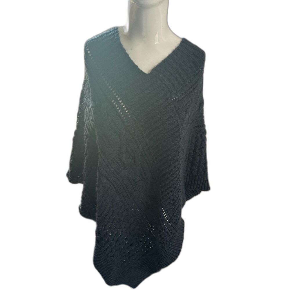 Brooks Brother 346 Cable Knit Poncho Layering Poncho One Size Knitted Cape